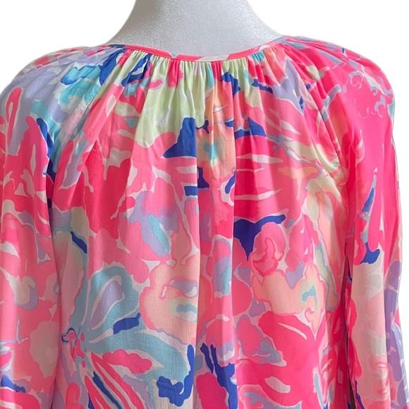 Lilly Pulitzer Playa Hermosa Willa Top Neon Pink Blues White Sz XS Long Sleeves - Picture 7 of 14